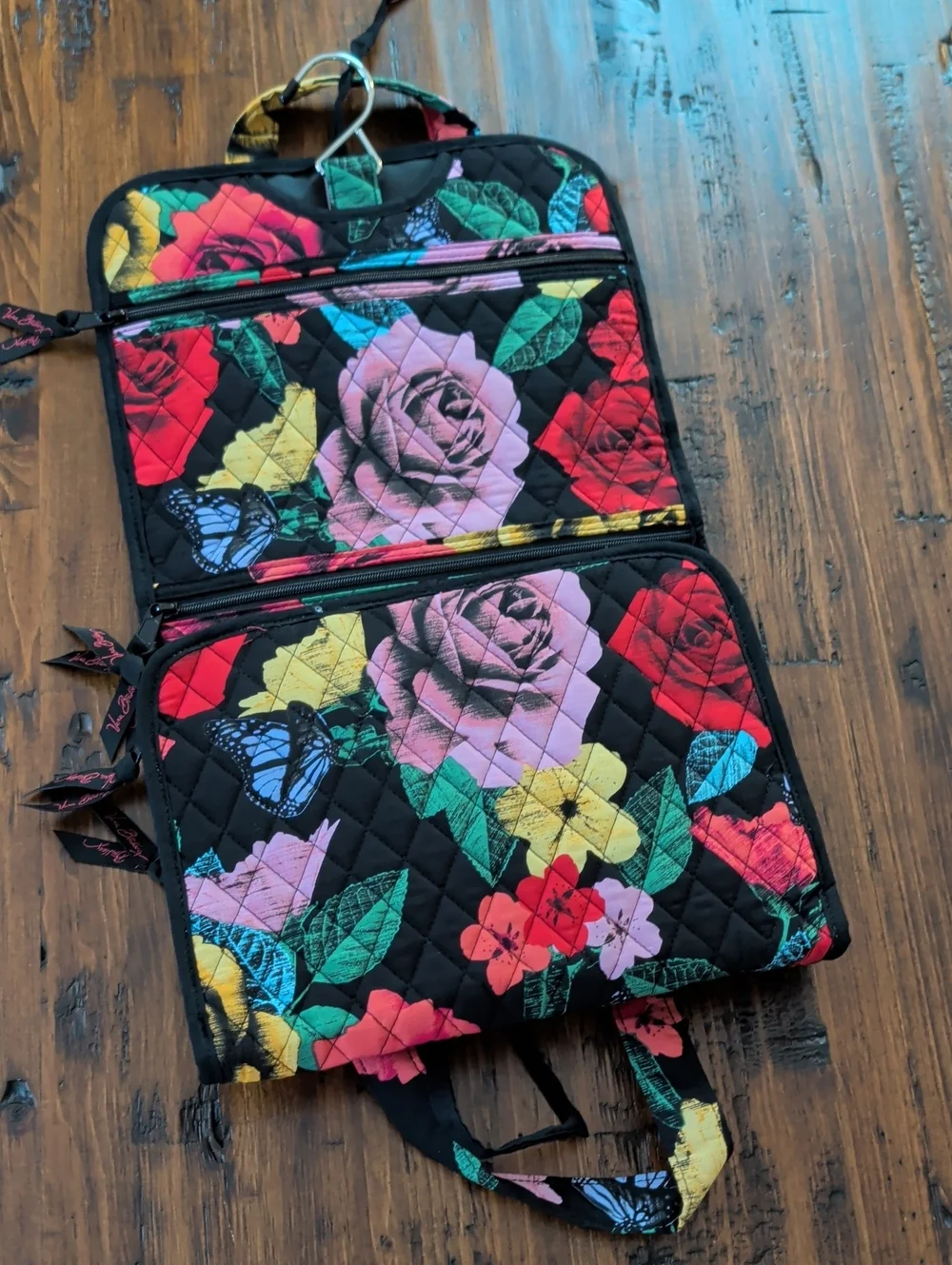 Vera Bradley Havana Rose Black Quilted Hanging Travel Cosmetic Bag New NWOT